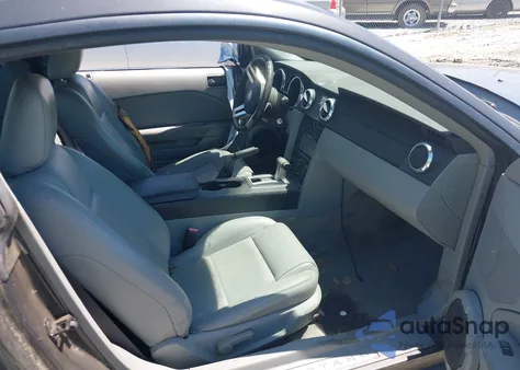 2007 Ford Mustang V6 Deluxe/V6 Premium из США, поврежденный, VIN 1ZVFT80NX75211227